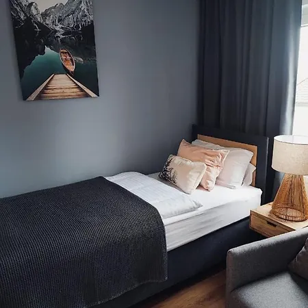 Elias Im Landhausstil *