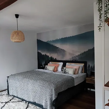 Elias Im Landhausstil *